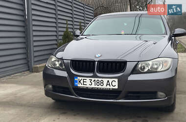 Седан BMW 3 Series 2005 в Кам'янському