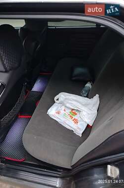 Седан BMW 3 Series 1986 в 
