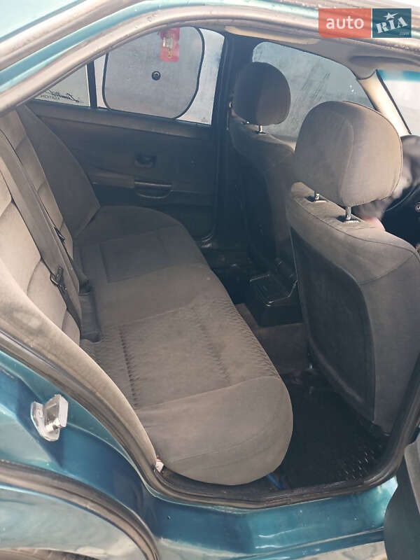 Седан BMW 3 Series 1995 в Яворове