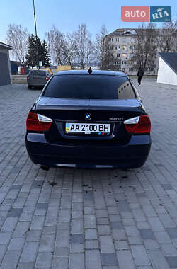 Седан BMW 3 Series 2007 в Березному