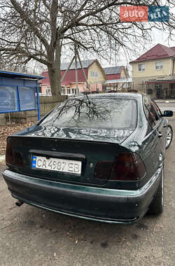 Седан BMW 3 Series 2000 в Шполі