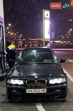 Седан BMW 3 Series 1999 в Києві