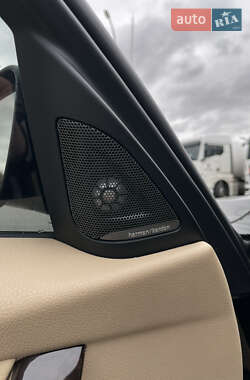 Седан BMW 3 Series 2015 в 
