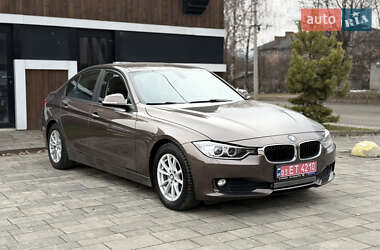 Седан BMW 3 Series 2012 в Тячеві