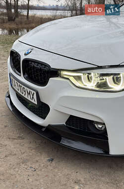 Седан BMW 3 Series 2016 в 
