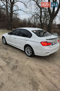Седан BMW 3 Series 2016 в 