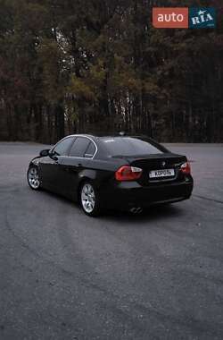 Седан BMW 3 Series 2005 в Виннице