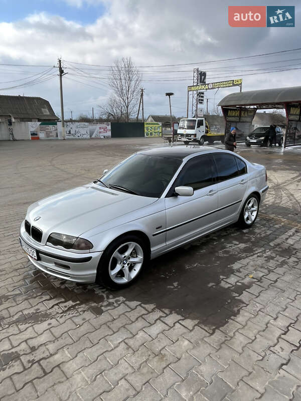 Седан BMW 3 Series 2000 в Одессе