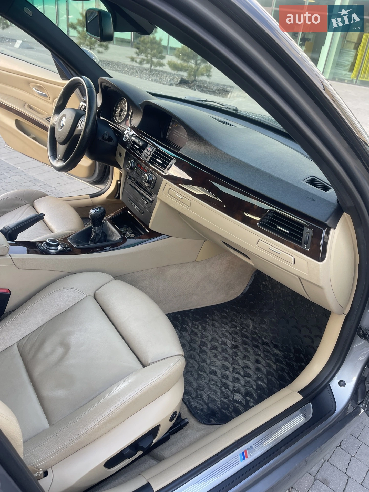 2010 BMW 3er - мініатюра 10