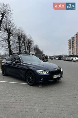 Седан BMW 3 Series 2015 в Виннице