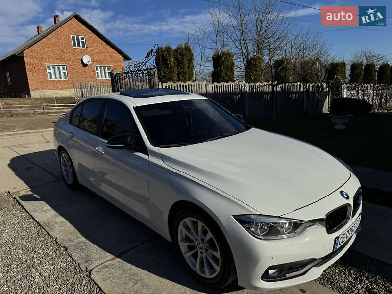 Седан BMW 3 Series 2017 в Черновцах