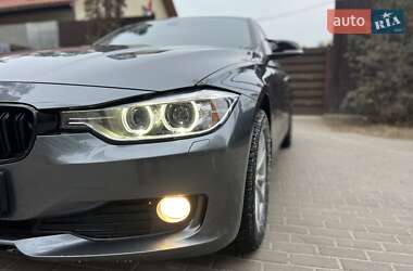 Седан BMW 3 Series 2013 в Києві