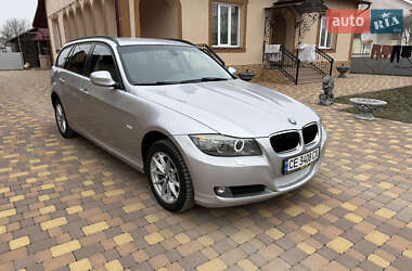 Універсал BMW 3 Series 2011 в Новоселиці