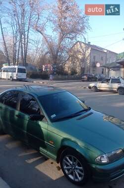 Седан BMW 3 Series 1999 в Тлумачі