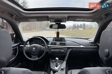 Седан BMW 3 Series 2012 в Львові