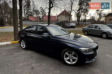 Седан BMW 3 Series 2013 в 