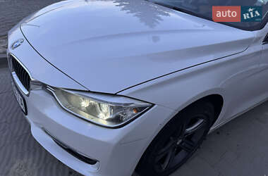 Седан BMW 3 Series 2013 в Львове