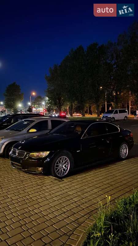 Купе BMW 3 Series 2010 в Львові фото 3 Купе BMW 3 Series 2010 в Львові