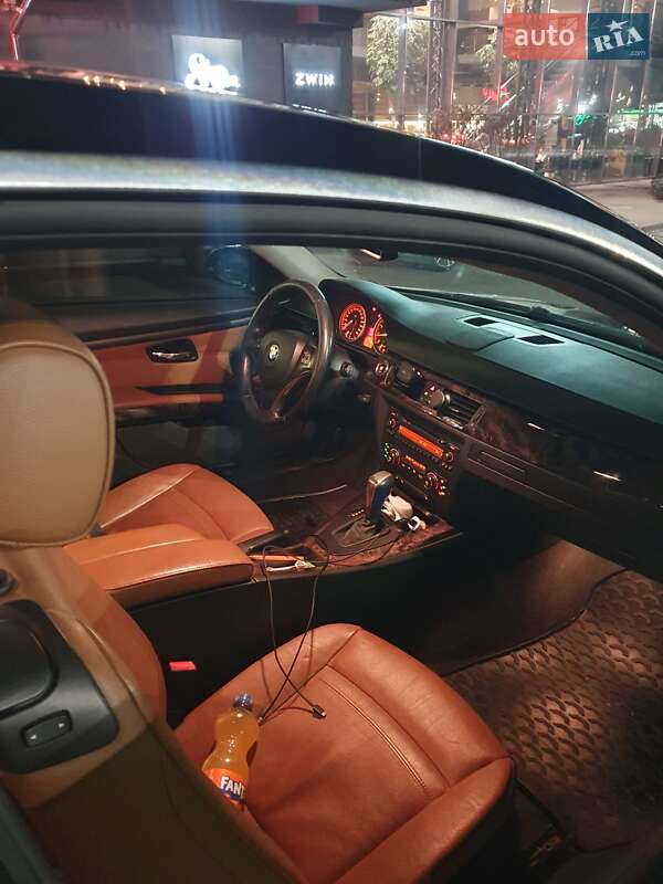 Купе BMW 3 Series 2010 в Львові фото 7 Купе BMW 3 Series 2010 в Львові