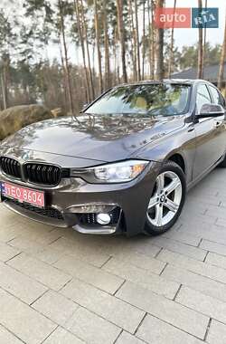 Седан BMW 3 Series 2014 в Житомире