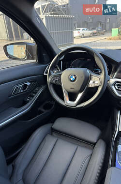 Седан BMW 3 Series 2021 в 