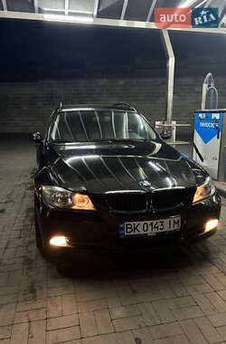 Универсал BMW 3 Series 2008 в Ровно