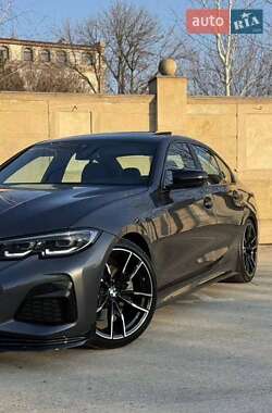 Седан BMW 3 Series 2019 в Одессе