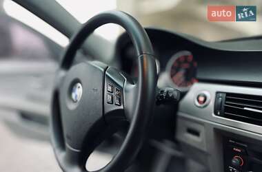 Седан BMW 3 Series 2006 в Тернополе