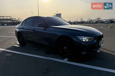 Седан BMW 3 Series 2013 в Киеве