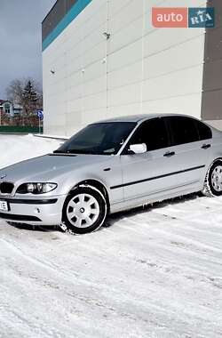 Седан BMW 3 Series 2003 в Киеве