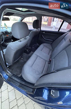 Седан BMW 3 Series 2004 в 
