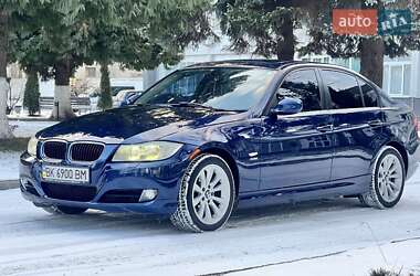 Седан BMW 3 Series 2011 в Ровно