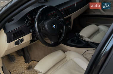 Универсал BMW 3 Series 2009 в Львове