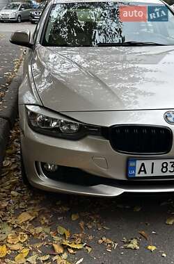 Седан BMW 3 Series 2014 в Киеве