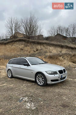 Універсал BMW 3 Series 2009 в Миронівці