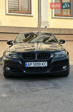 Седан BMW 3 Series 2011 в 