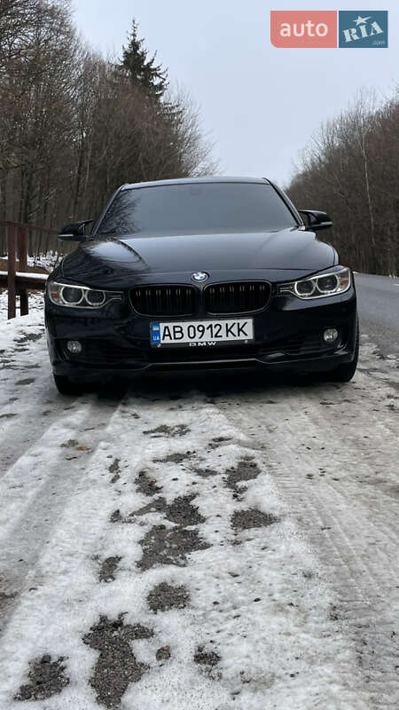 Седан BMW 3 Series 2012 в Виннице