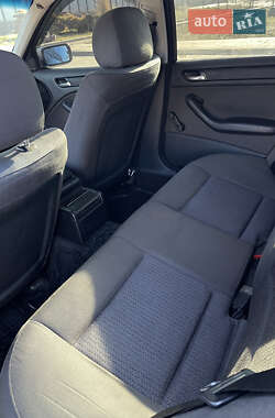 Седан BMW 3 Series 2003 в 