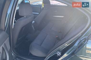 Седан BMW 3 Series 2006 в Харькове