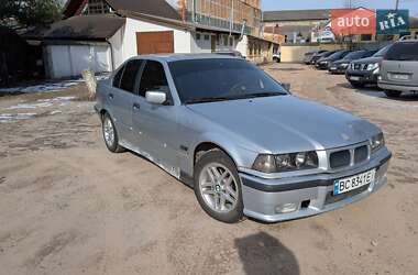 Седан BMW 3 Series 1991 в Львові