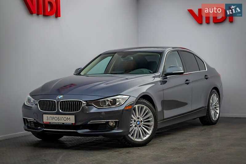 Седан BMW 3 Series 2014 в Киеве