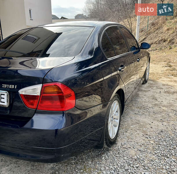 Седан BMW 3 Series 2007 в Золочеві