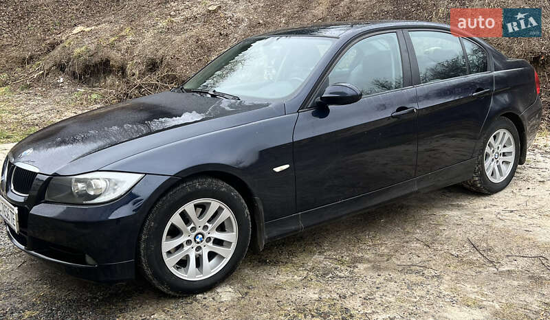 Седан BMW 3 Series 2007 в Золочеві