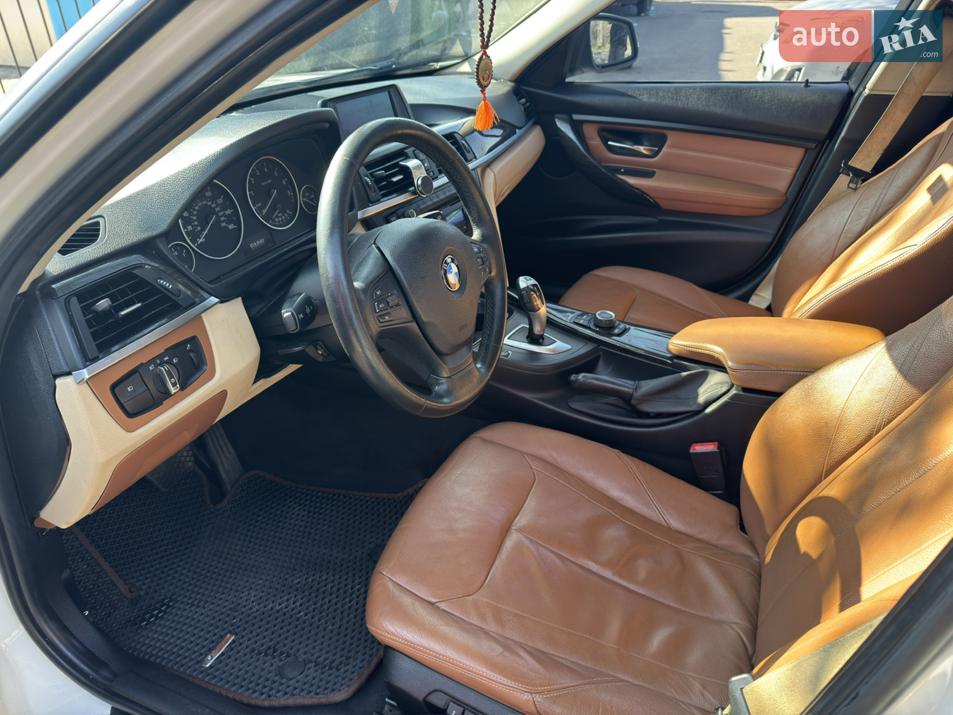 2012 BMW 3er - мініатюра 18