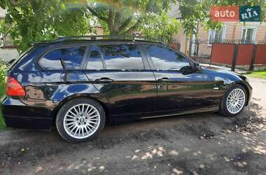 Универсал BMW 3 Series 2008 в Нововолынске