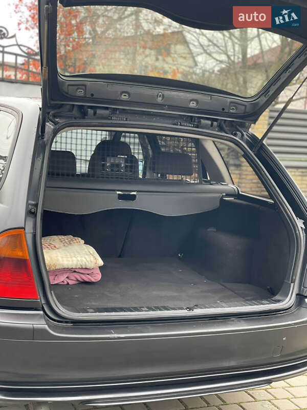 Универсал BMW 3 Series 2003 в Ковеле