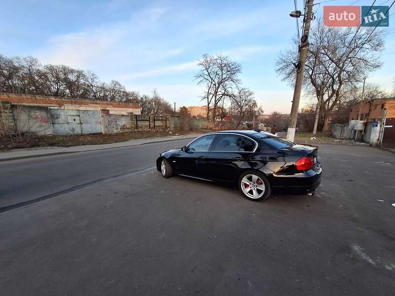 Седан BMW 3 Series 2009 в Одессе фото 5 Седан BMW 3 Series 2009 в Одессе