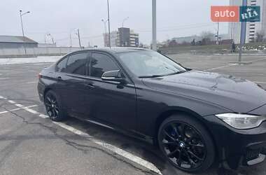 Седан BMW 3 Series 2016 в Києві