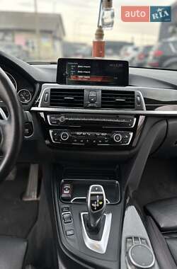 Седан BMW 3 Series 2017 в Львове