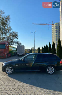 Універсал BMW 3 Series 2010 в Житомирі